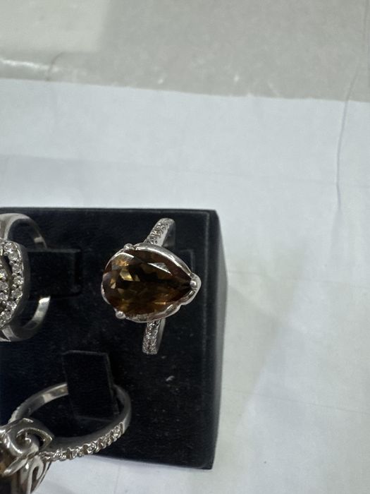 Каблучка срібло Топаз