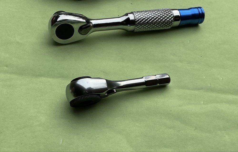 Набор 2шт уникальние міні трещотки под бити вороток 1/4 мікро трещотка