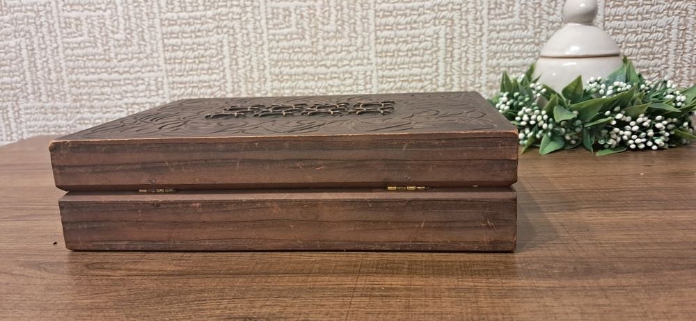 Antyk rękodzieło drewniane pudelko zdobione do renowacji szkatułka