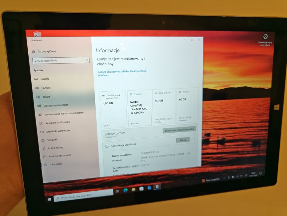 Surface 3 pro Microsoft i3 4gb ram 64gb  tablet z windows 10 komputer