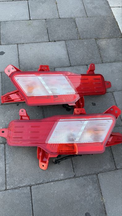 Задні відбивачі бампера катафоти Hyundai Ioniq 5