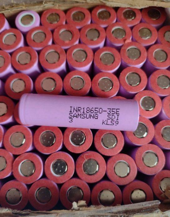 akumulator litowo-jonowy Samsung .