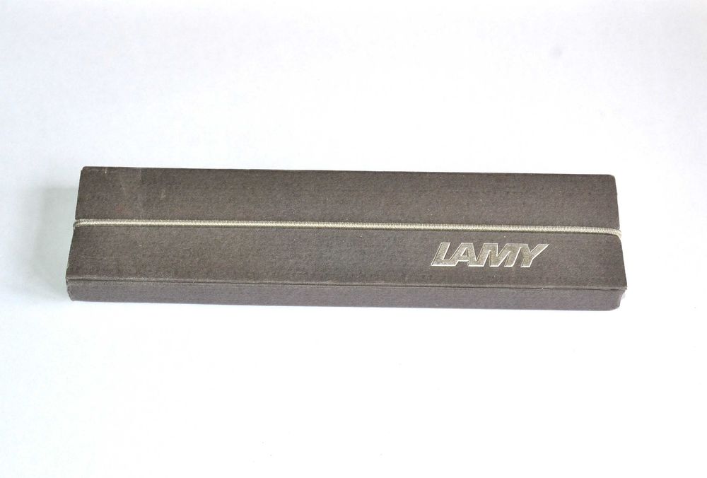 Lapiseira Lamy Nova