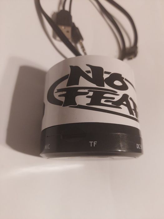 Bezprzewodowy głośnik przenośny Bluetooth turystyczny tele MP3 microSD