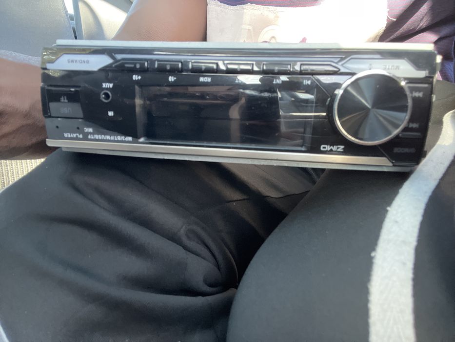 Reprodutor de son do carro