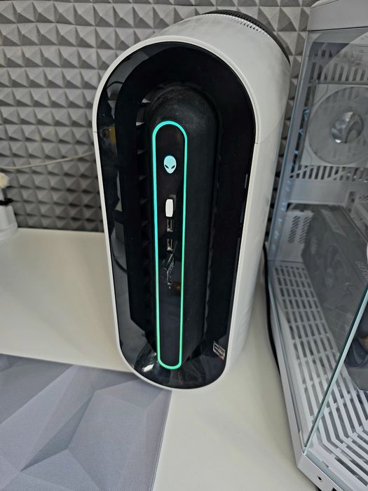 Dell Alienware Aurora R10 R7-5800/32GB/1TB/W10 RTX3070