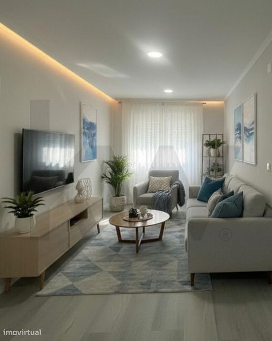 Apartamento T2 Remodelado em Benfica – Excelente Oportunidade