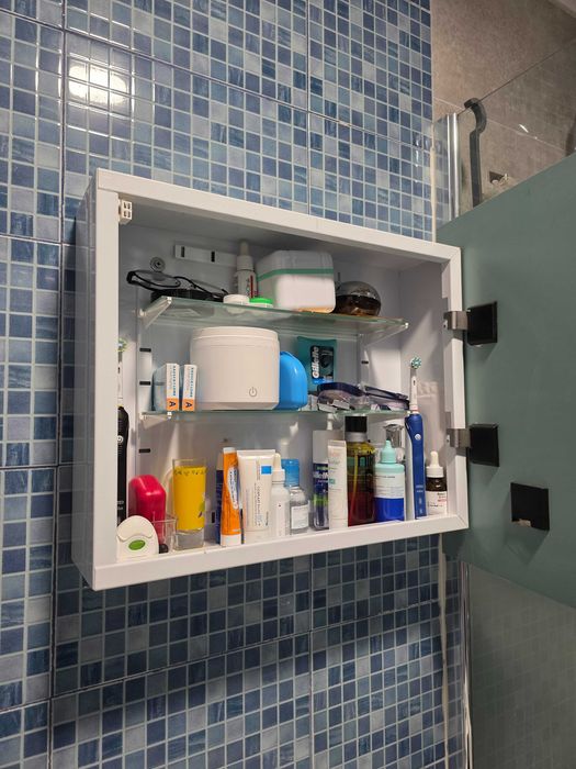 Móvel WC + Espelho c/ arrumação