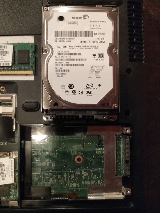 Portátil HP Pavillion dv6000 (Avariado Para Reparar Ou Peças)