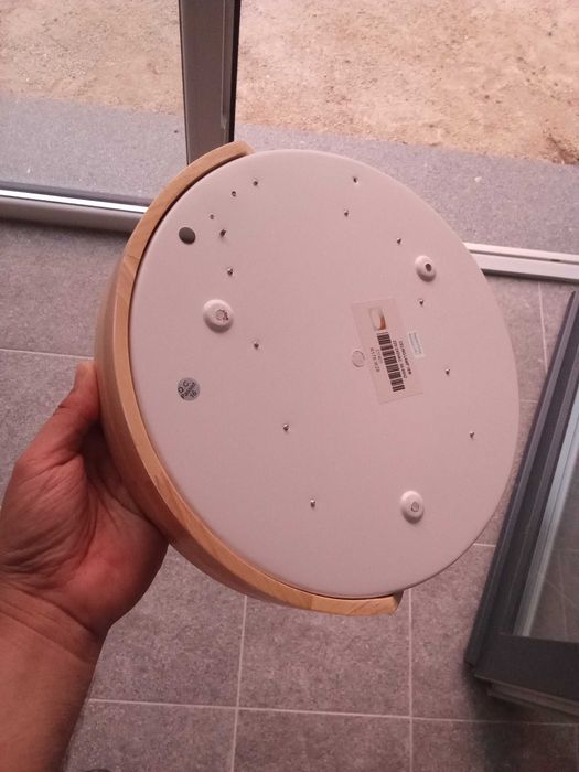 Candeeiro de teto led com regulador de luz