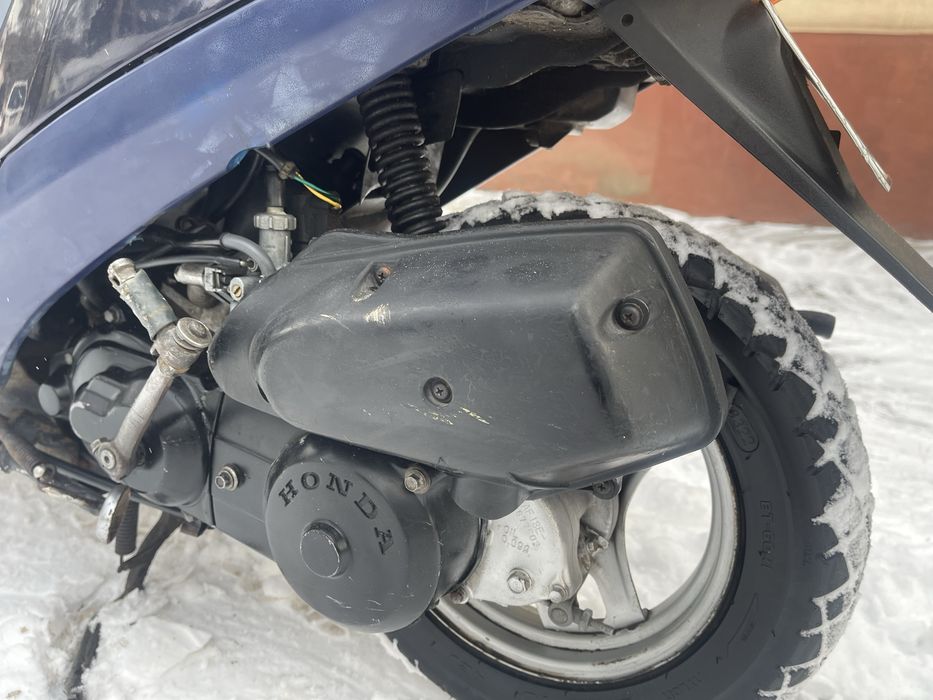 Продам Honda Dio AF-27