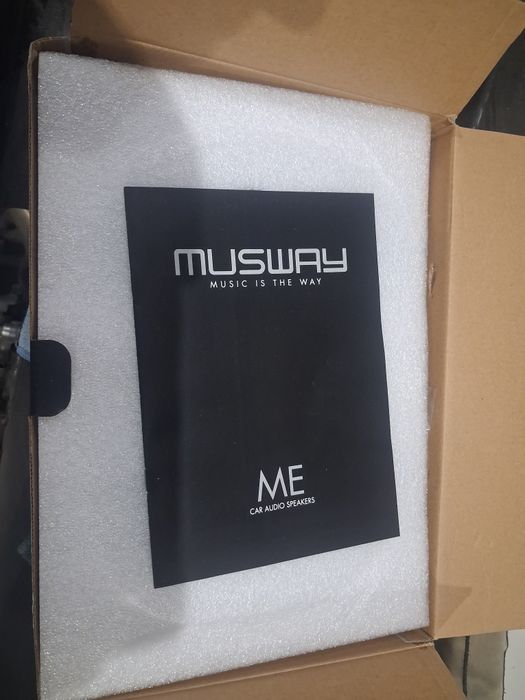 MUSWAY ME572 5x7cala 80W RMS 3 OHM