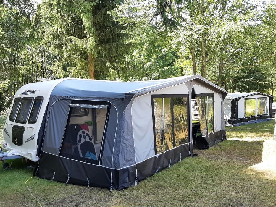 Przyczepa Pegasus wynajem (przedsionek, napęd, alarm, solary)