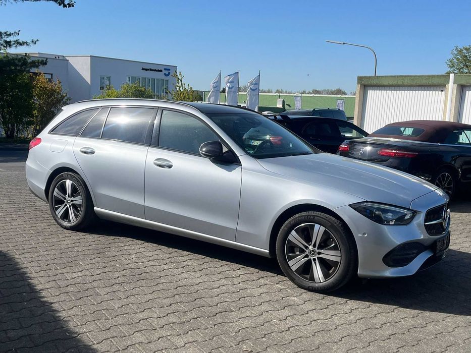 Mercedes Benz C 300 E Avantgarde 2023