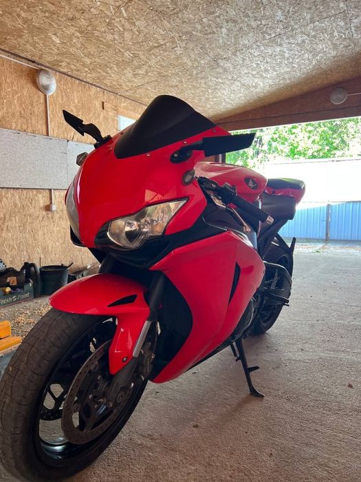 Продам Honda CBR 1000 RR