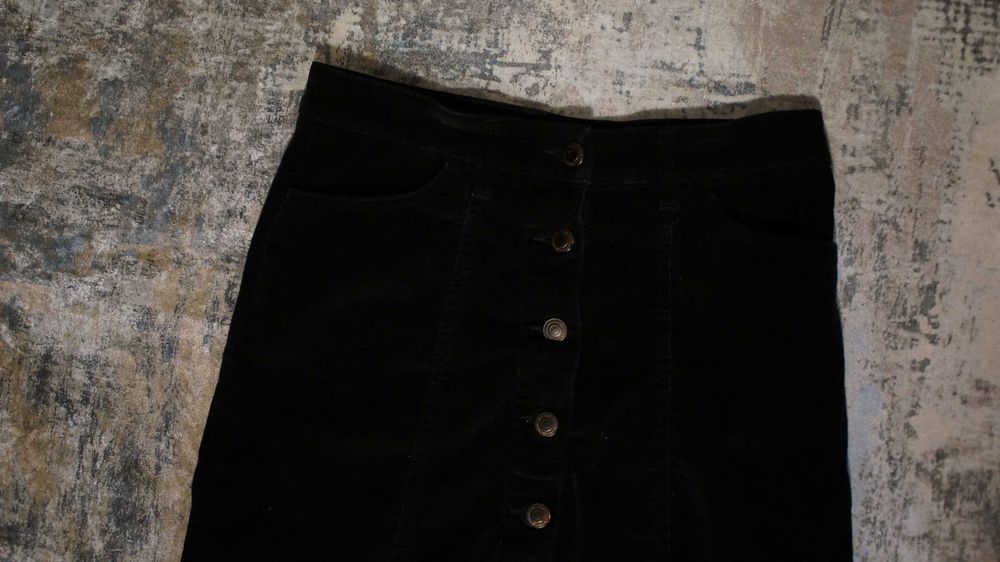 spódnica mini sztruksowa