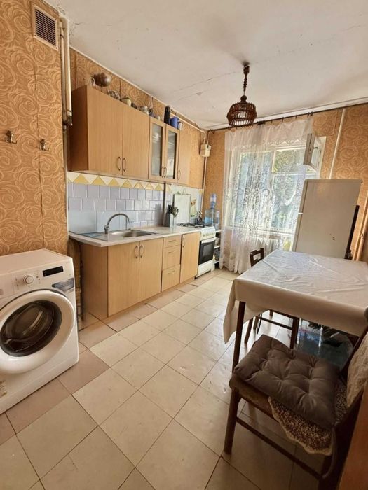 3 кім кв в центрі Таїрова