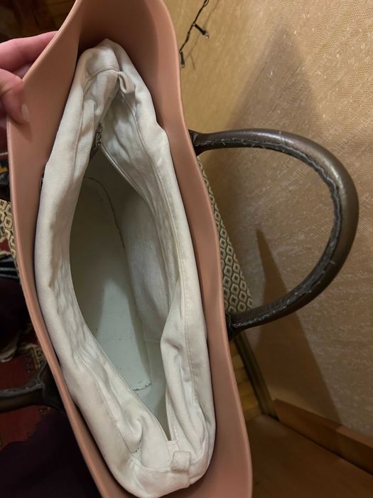 Продам сумку фирменную O bag колір ніжно рожевий (пудра)