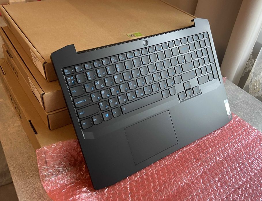 Нові оригінальні топкейси Lenovo Ideapad Gaming 3 15IMH05/15ARH05 (81Y4/82EY)