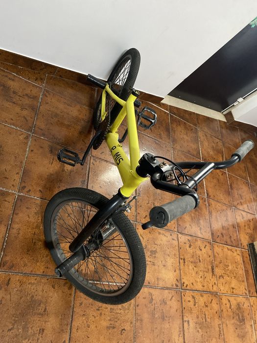 Bmx ferro amarelo flourescente
