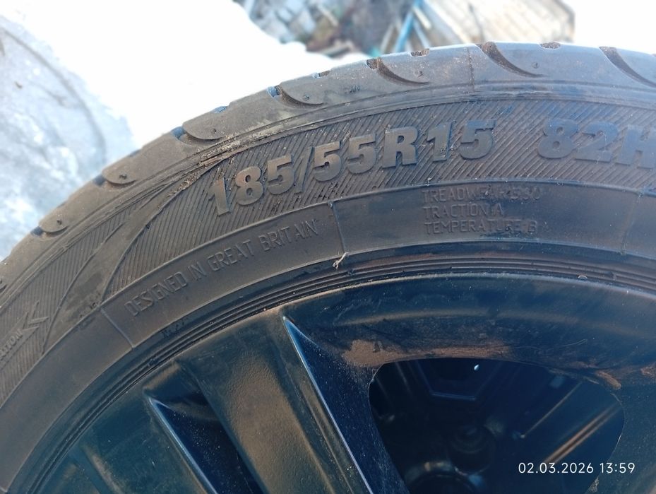 Продам шини 185 55 15 літо