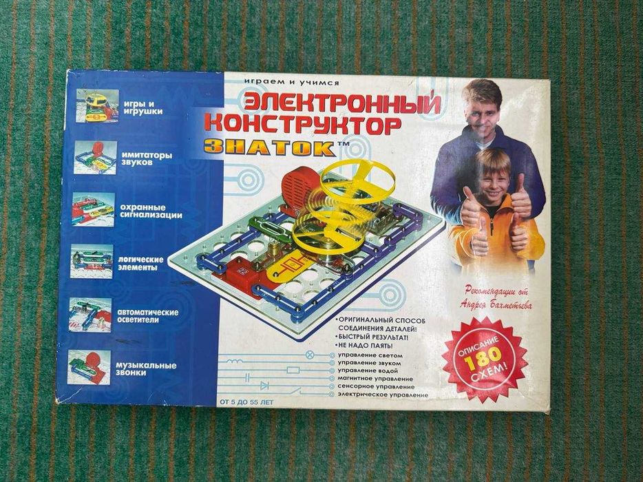 Електронний конструктор Знаток 180 схем