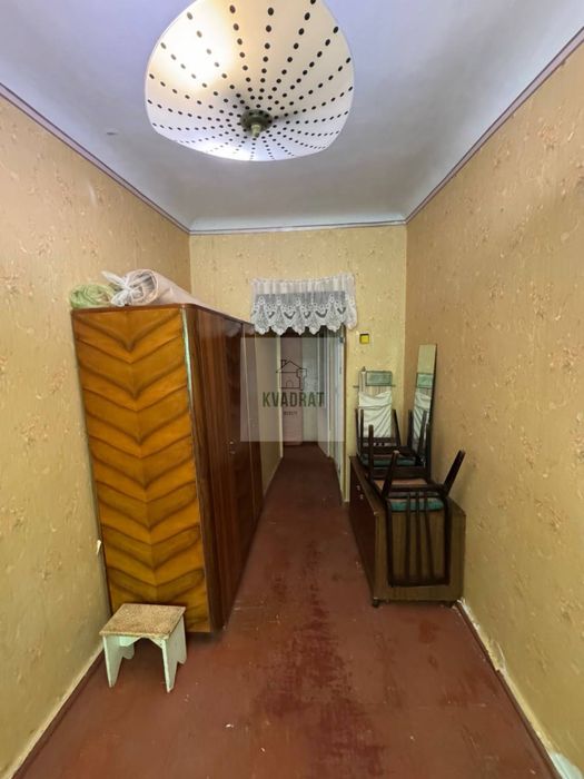 Продам 2-х кімнатну квартиру