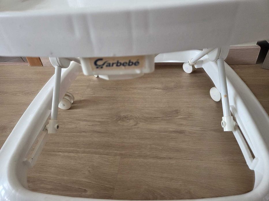 Andador bebe branco carbebé