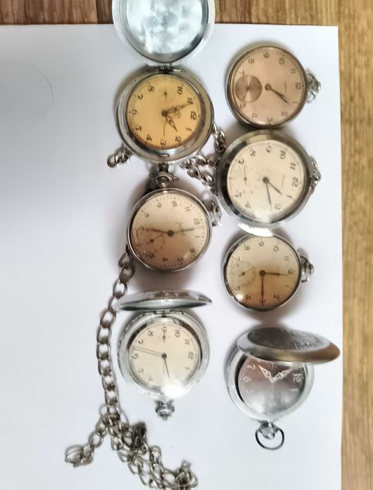 Советские карманные коллекционные часы Молния