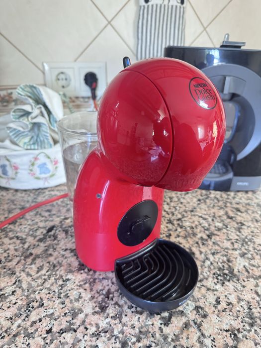 Maquina de cafe dolce gusto
