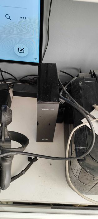 Soundbar LG plus tylne kolumny