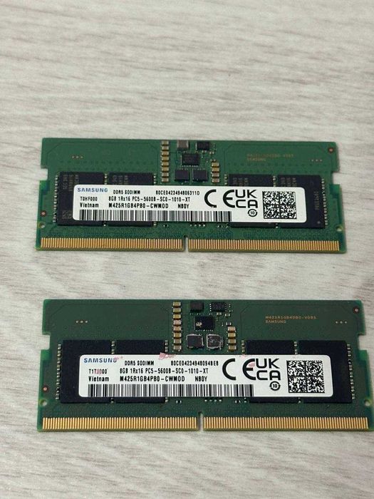 Оперативка для ноутбука Samsung 8 GB SO DIMM DDR5 5600 MHz