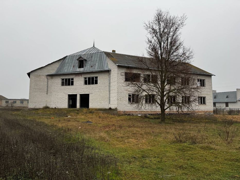 с.Заворичі. Житлово-комерційний комплекс!!! Без комісії!!!