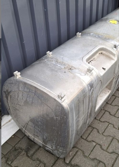 Desposito combustivel 900l volvo FH4