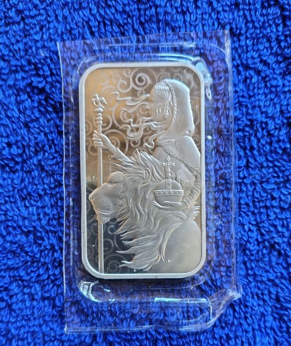 Срібна монета. 1 унція. Уна та лев. Перша в серії. Капсула.