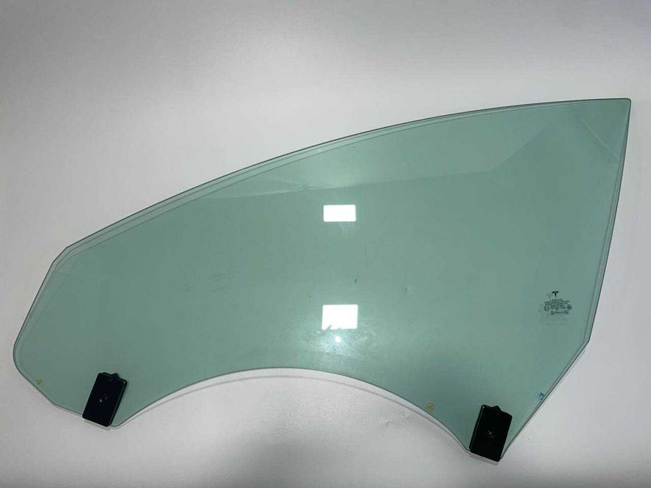 СКЛО ліве подвійне TESLA Model 3 | 3 HIGHLAND (2022 - 2023) ОРИГІНАЛ !