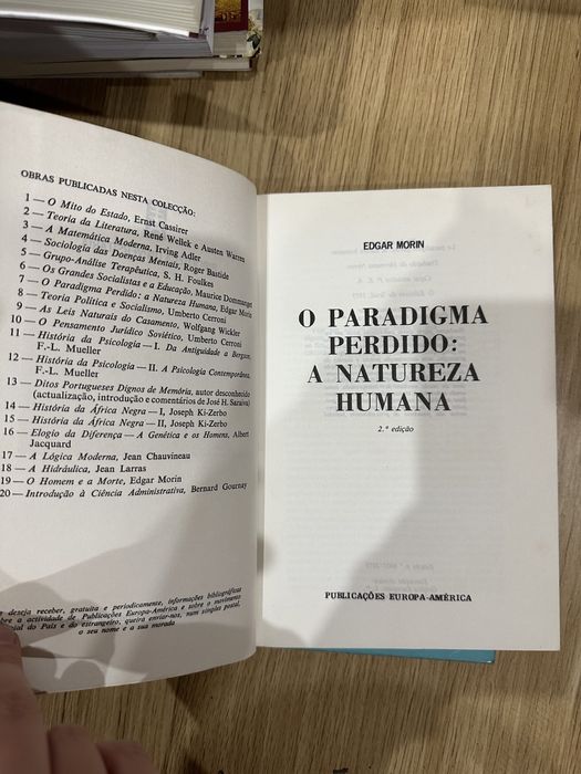 livro de EDGAR MORIN - o Paradigma Perdido: Natureza HUMANA