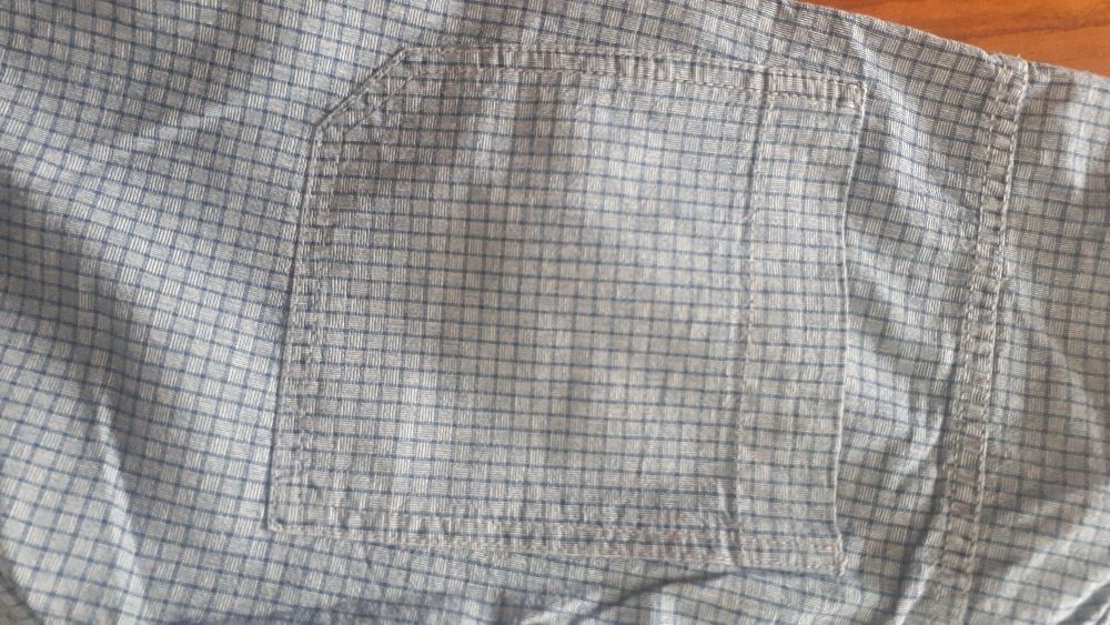 Calções marca Benetton