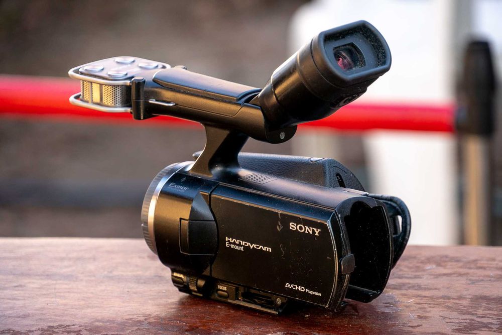 Sony NEX-VG20E відеокамера камкодер