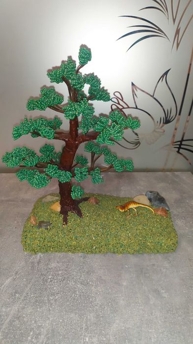 Декоративне дерево з бісеру