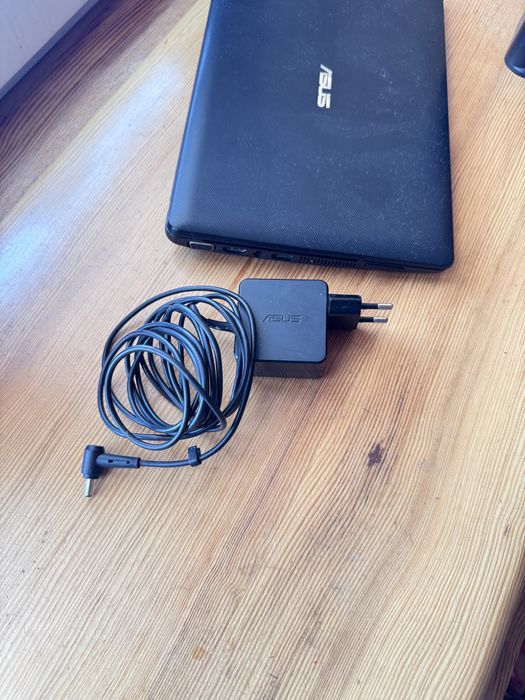 Ноутбук asus x102B