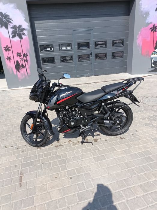 Мотоцикл Bajaj Pulsar 180 DTS-I
