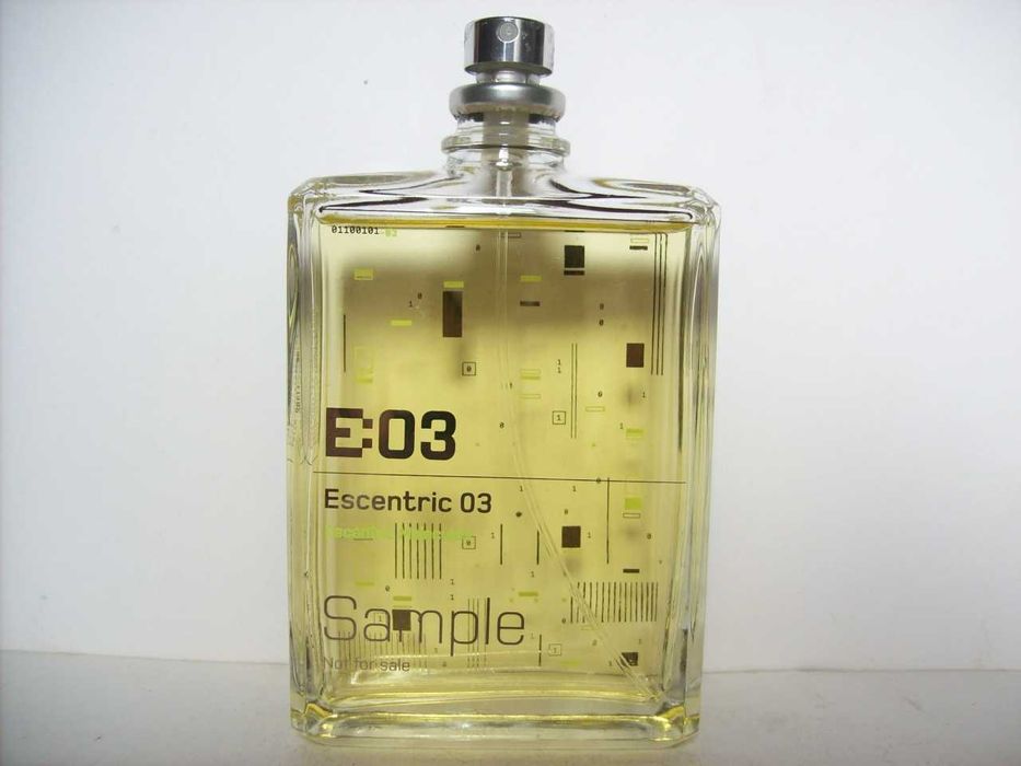 Escentric Molecules - Escentric 03 - 100ml [Made in England]