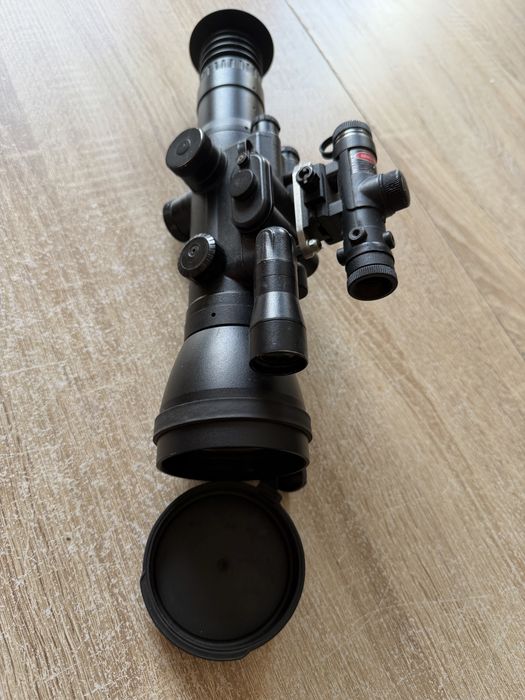 Celownik noktowizyjny DEDAL 450 C