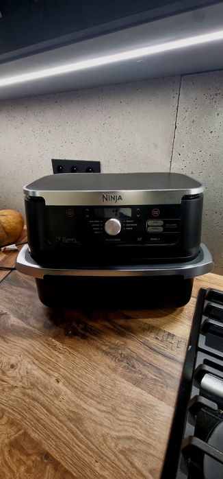 Duża frytkownica Ninja Foodi FlexDrawer 10,4l AF500EU