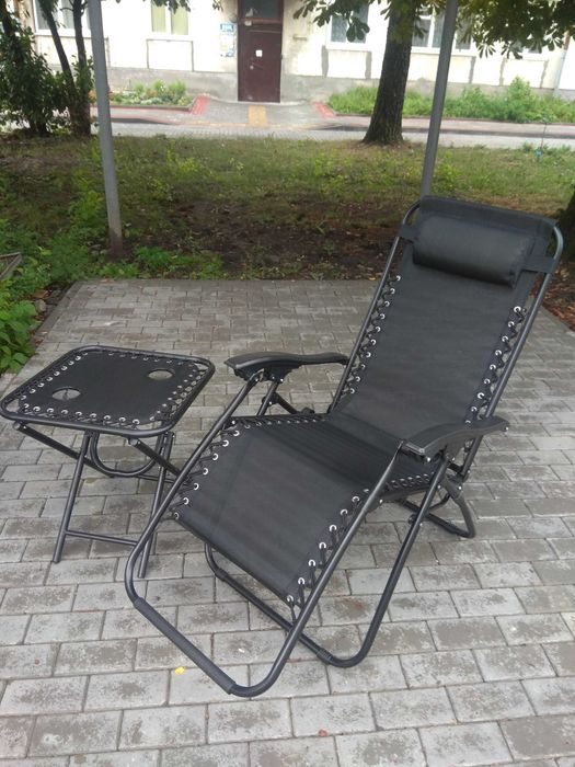 Розкладний шезлонг, лежак, розкладне садове крісло, раскладное кресло