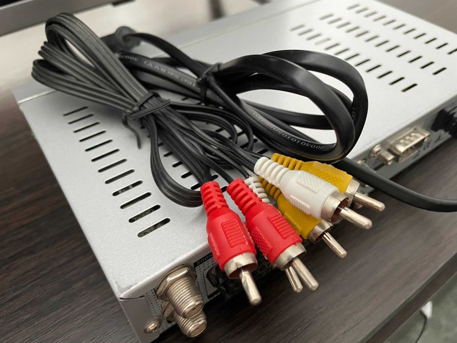 Тюнер для спутниковой антенны ORTON 4050 C