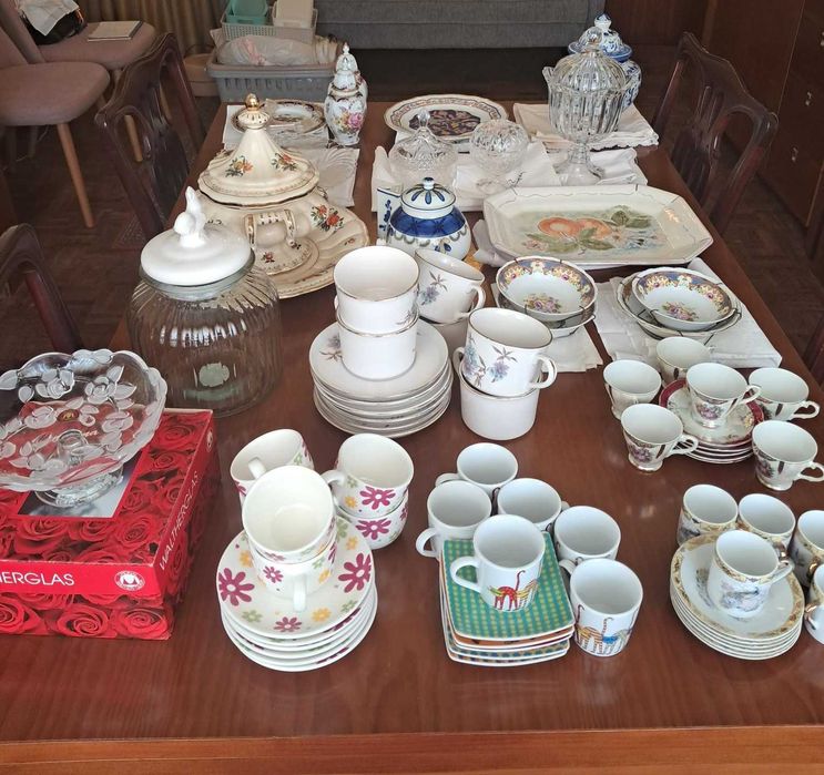 Porcelanas e Louças antigas e únicas