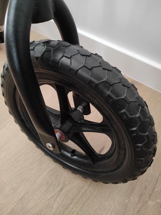 Rowerek biegowy czarny Cruzee