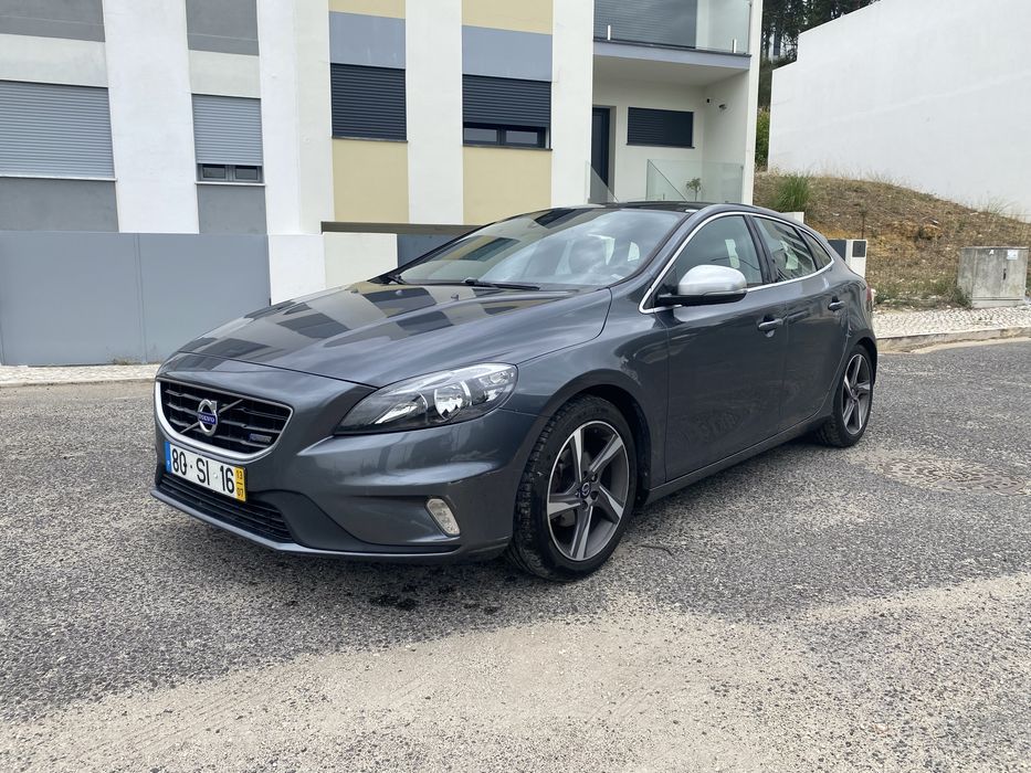 Volvo v40 R-Design
